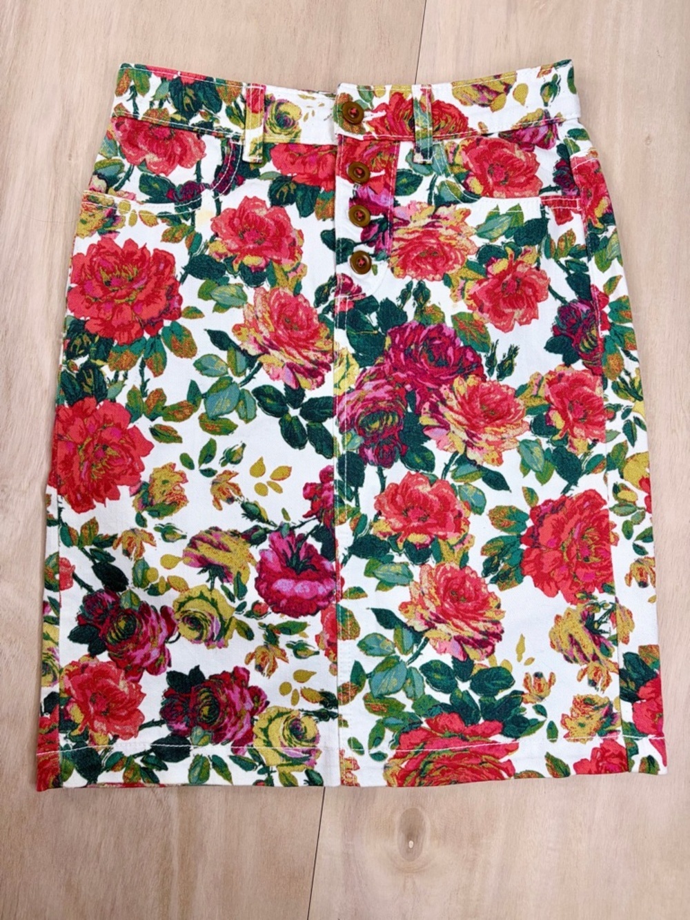 Maeve for Anthropologie Floral Denim Pencil Skirt Size 0 rose garden